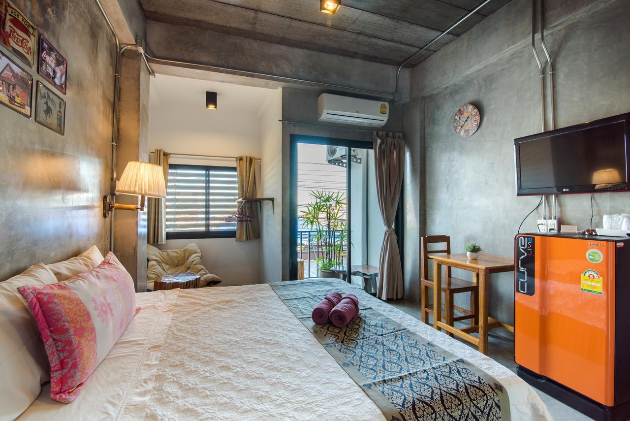 Lovely Guesthouse 94 Хуа Хин Екстериор снимка